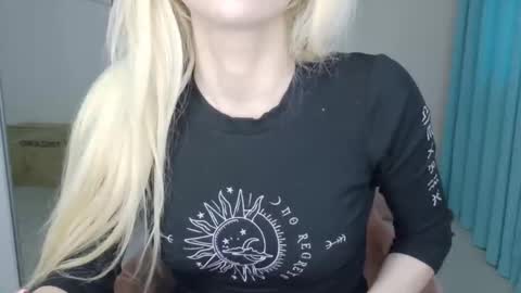 mia_angel online show from 05/12/26, 05:10