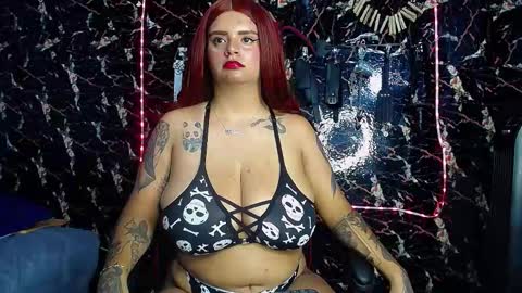 mia Independent model Thanks to everyone for your support online show from 10/31/25, 02:01