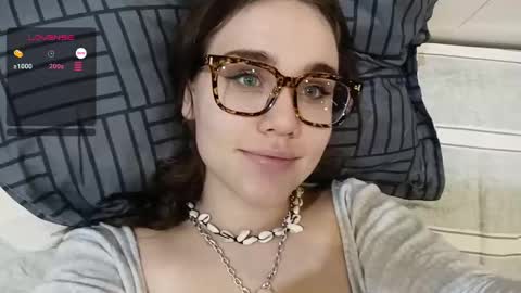 mia_boone online show from 12/04/24, 06:11