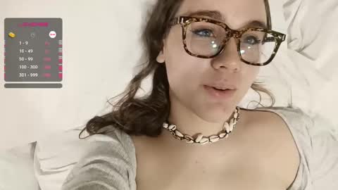 mia_boone online show from 12/28/24, 09:08