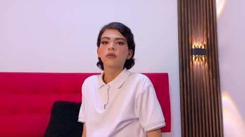   online show from 05/02/26, 07:41