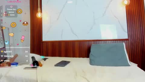 Snapshot of mia_conde1_ chatting on 03/06/25, 01:03 Mia Conde online show from 03/06/25, 01:03