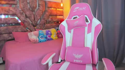 Snapshot of mia_coxx1 chatting on 01/05/25, 02:49 Mia online show from 01/05/25, 02:49