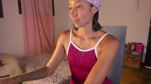 Mia Sandoval online show from 04/28/26, 06:46
