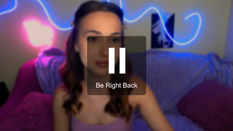 mia_cutie77 online show from 10/10/25, 09:19