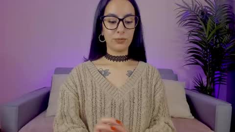 Sarah Luna online show from 05/02/26, 12:21