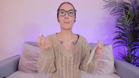 Sarah Luna online show from 08/03/26, 06:33