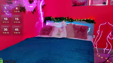 Mia online show from 01/06/26, 03:54