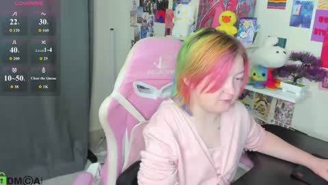 Snapshot of mia_ferd chatting on 07/12/26, 02:46 Mia online show from 07/12/26, 02:46