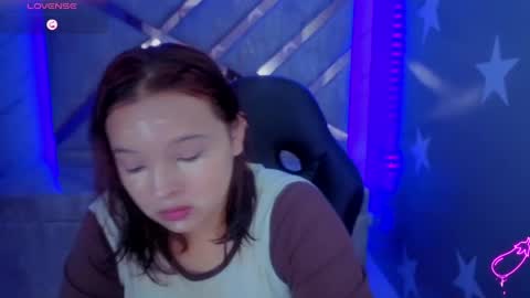Mia online show from 06/07/26, 01:04