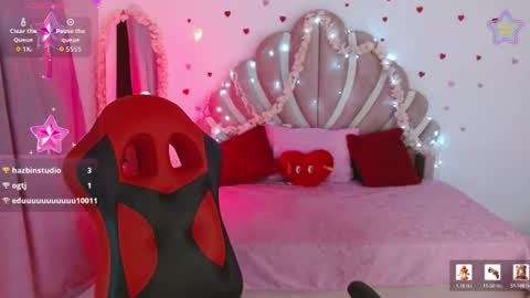 mia online show from 06/11/26, 02:53
