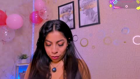 Mia online show from 03/25/26, 01:00
