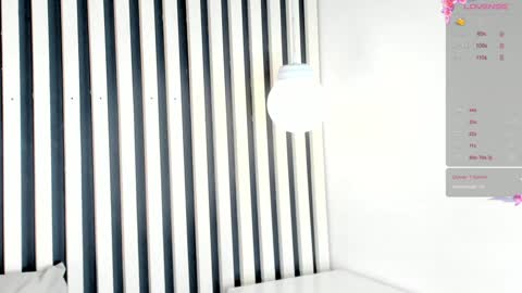  I am Mia  online show from 12/19/24, 02:57