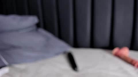  I am Mia  online show from 02/16/25, 05:15