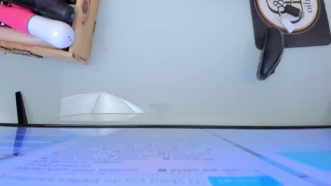    online show from 01/04/25, 12:27