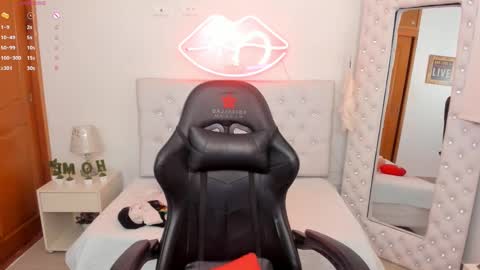    online show from 01/22/25, 03:40