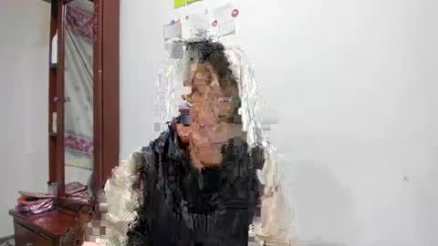 mia kaneee online show from 01/14/25, 02:50