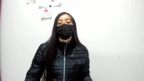 mia kaneee online show from 02/16/25, 10:10