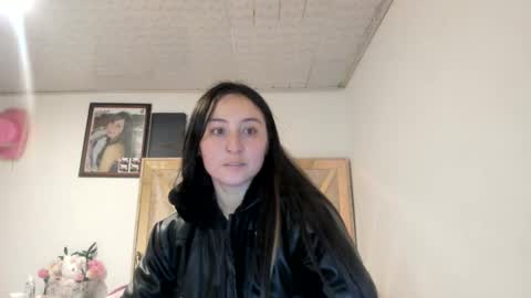 mia kaneee online show from 09/12/25, 02:33
