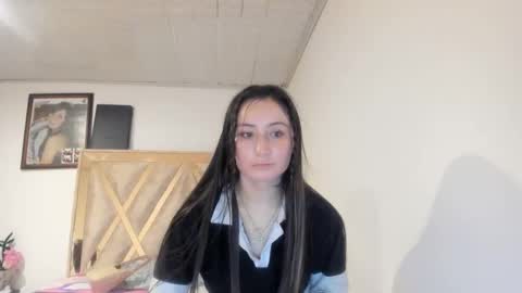 mia kaneee online show from 09/29/25, 07:19