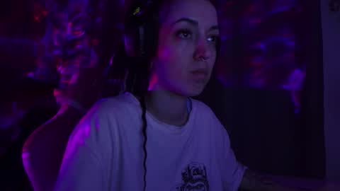 Snapshot of mia_kiki chatting on 10/30/25, 10:21 Mia KikiMy schedule this weekThursday Friday Saturday Sunday online show from 10/30/25, 10:21