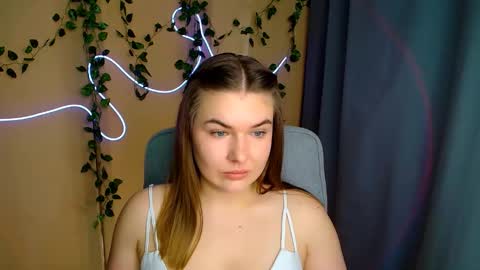 Snapshot of mia_lemm chatting on 03/25/26, 07:58 mia_lemm online show from 03/25/26, 07:58