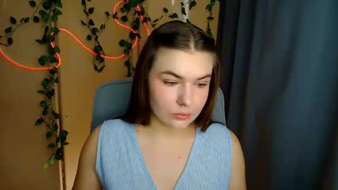 Snapshot of mia_lemm chatting on 04/02/26, 06:44 mia_lemm online show from 04/02/26, 06:44