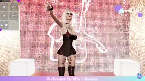Mia online show from 06/06/26, 06:56