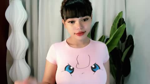 Snapshot of mia_lover9 chatting on 03/23/26, 01:31 M I A online show from 03/23/26, 01:31