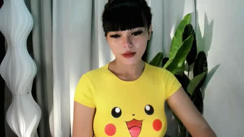 Snapshot of mia_lover9 chatting on 03/24/26, 02:16 M I A online show from 03/24/26, 02:16