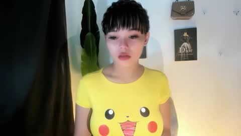 Snapshot of mia_lover9 chatting on 04/24/26, 01:35 M I A online show from 04/24/26, 01:35