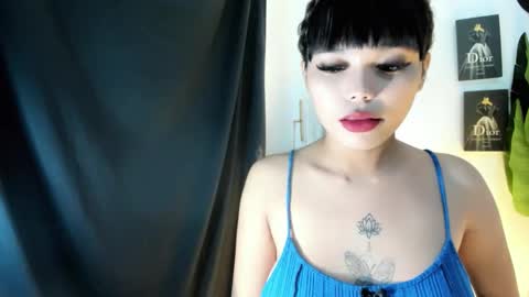 Snapshot of mia_lover9 chatting on 05/01/26, 07:57 M I A online show from 05/01/26, 07:57