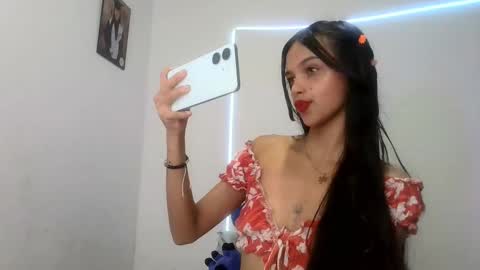 Snapshot of mia_lucy_21 chatting on 11/04/25, 07:46 mia lucy 21 online show from 11/04/25, 07:46