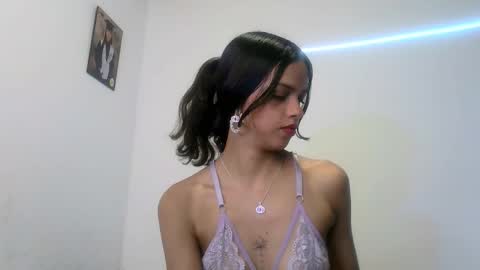 Snapshot of mia_lucy_21 chatting on 11/10/25, 07:46 mia lucy 21 online show from 11/10/25, 07:46