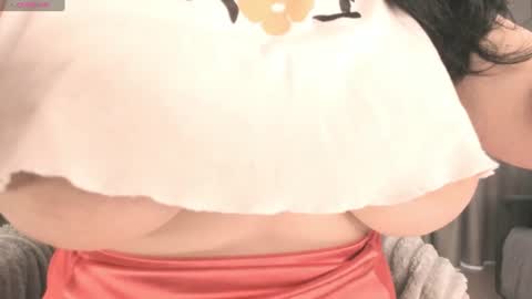 Snapshot of mia_lui chatting on 07/15/26, 03:12 Mia 3 online show from 07/15/26, 03:12