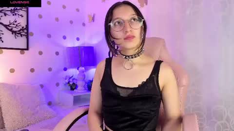 Snapshot of mia_luna0 chatting on 07/02/26, 12:54 Mia online show from 07/02/26, 12:54