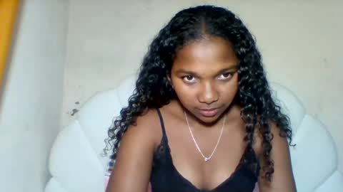 Snapshot of mia_lunah chatting on 08/01/26, 04:17 mia_lunah online show from 08/01/26, 04:17