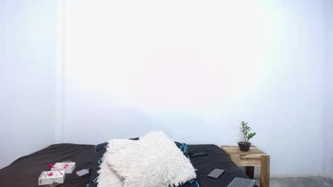 Snapshot of mia_luxce29 chatting on 10/14/25, 03:18 ---Mia--- online show from 10/14/25, 03:18