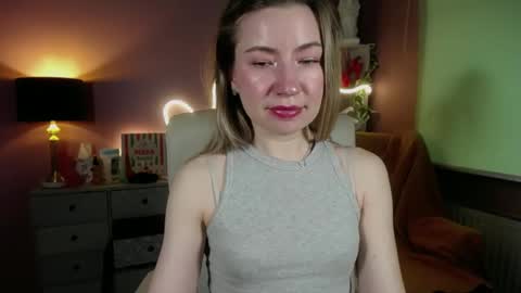 Mia online show from 02/28/25, 11:58