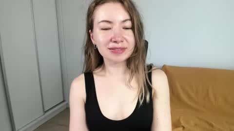 Mia online show from 08/01/26, 06:23