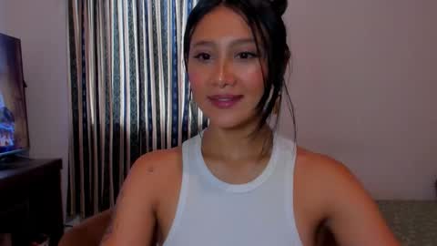 Snapshot of mia_miel69 chatting on 03/08/26, 04:55 mia_miel69 online show from 03/08/26, 04:55