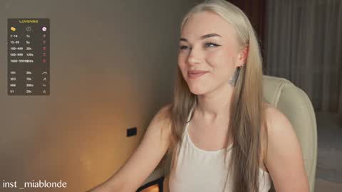 mia_milagros online show from 12/09/24, 11:56