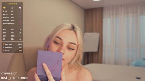 mia_milagros online show from 01/08/25, 06:20