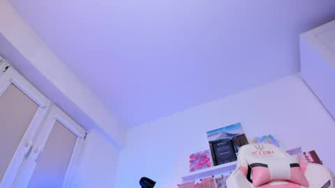 Snapshot of mia_mintz chatting on 03/29/26, 03:17 Mia online show from 03/29/26, 03:17