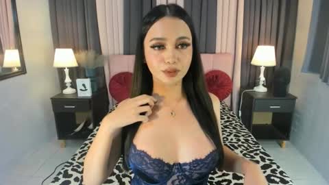 Snapshot of mia_mow chatting on 09/24/25, 04:54 They called me MIA online show from 09/24/25, 04:54