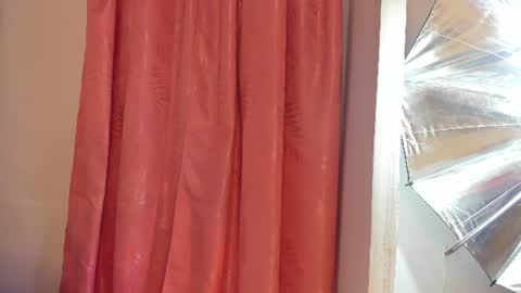 Snapshot of mia_nova5 chatting on 06/14/26, 11:56 mia_nova5 online show from 06/14/26, 11:56