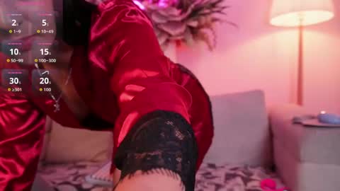 Mia online show from 05/06/26, 12:54