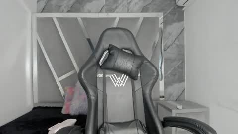 mia_petiteht online show from 06/22/26, 03:25