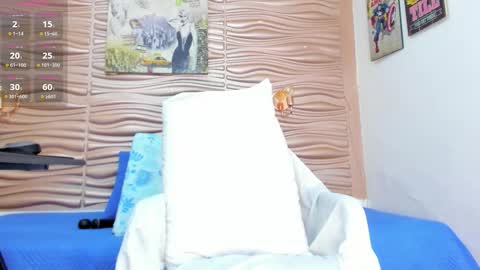 Mariana online show from 12/19/25, 09:44