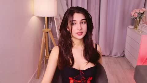 Snapshot of mia_purr chatting on 03/31/26, 02:28 Mia online show from 03/31/26, 02:28